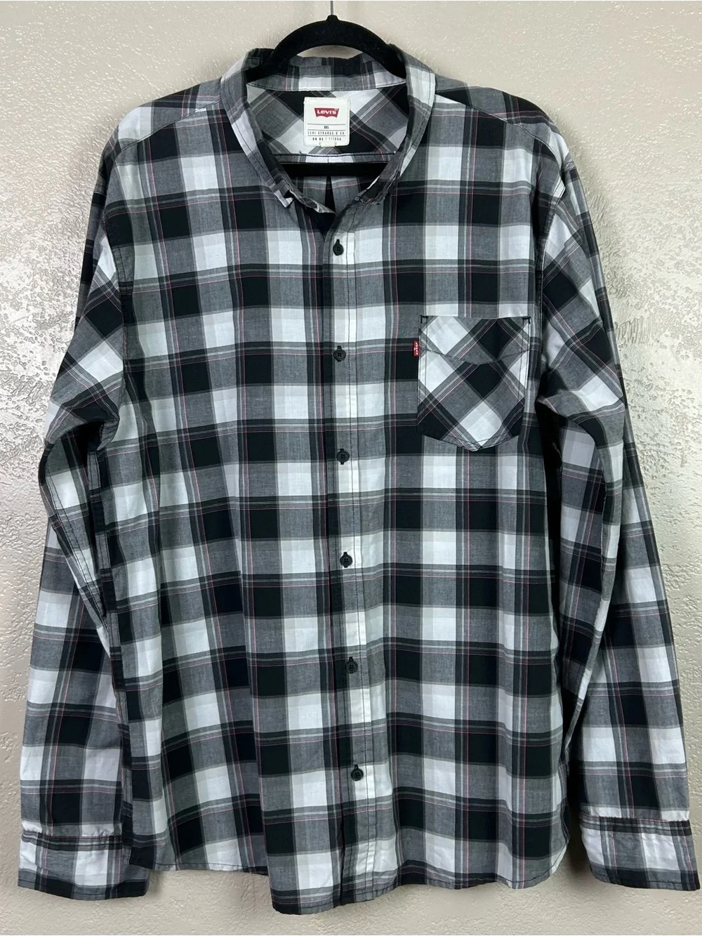 Choose 5for $30 Levi's Black, White & Gray Plaid Long-Sleeve Button-Down Shirt